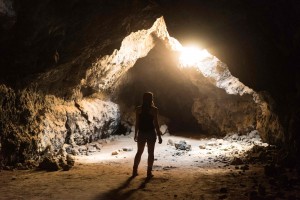 https://goo.gl/AOYtQ6 "Woman in a Cave Seeing the Light," courte