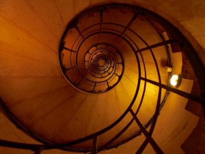 stairs-spiral-arc-de-triomphe-paris-73375